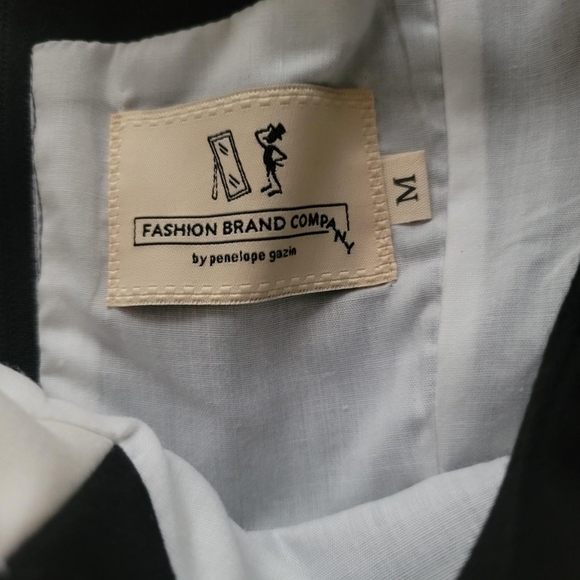 Sold. Fashion Brand Company Two Tone Mini Dress - Picture 4 of 4